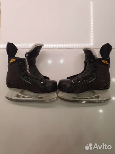 Коньки хоккейные детские Bauer Supreme 140