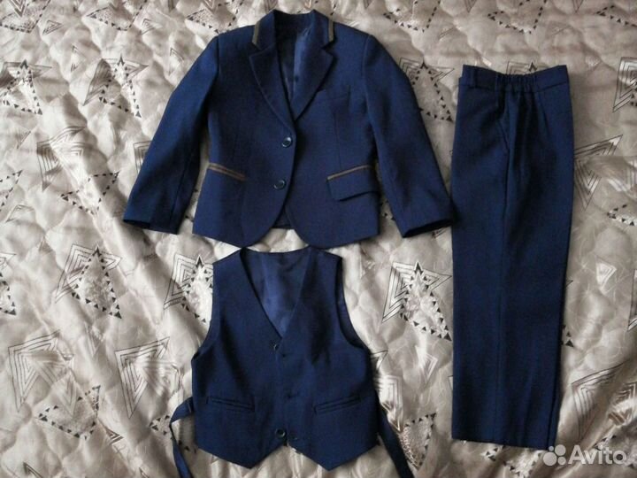 Костюм тройка для мальчика