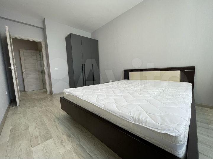 2-к. квартира, 60 м², 13/16 эт.