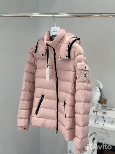 Пуховик Moncler