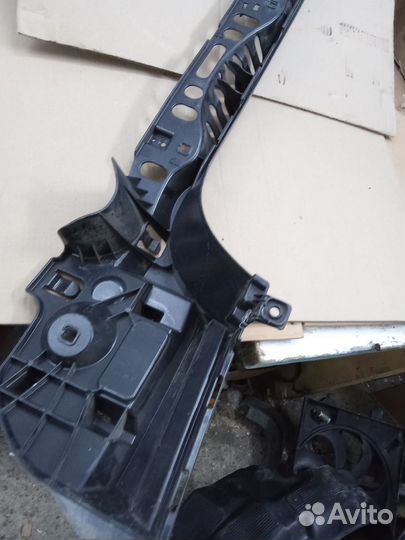 Bmw 5 f10 кронштейн заднего бампера