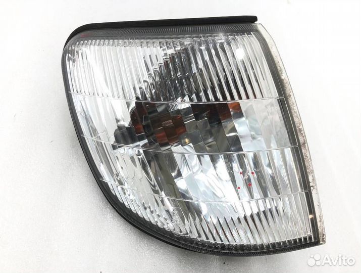 Габарит правый Subaru Forester SF5 EJ205 2001