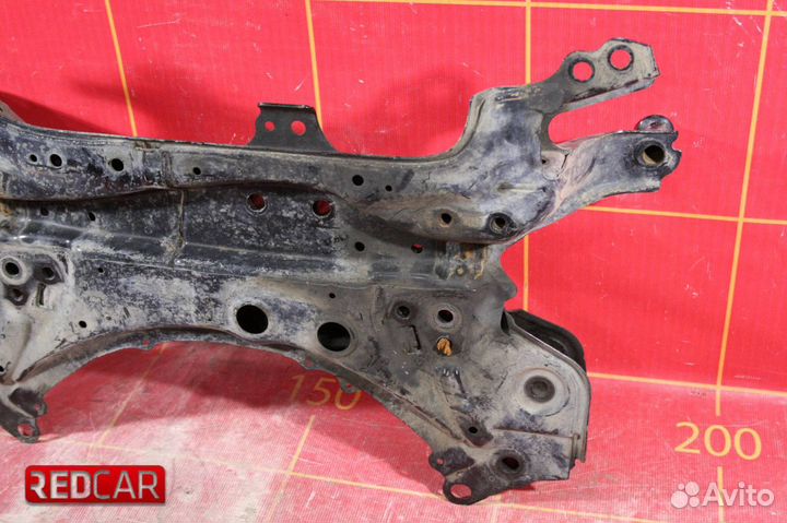 Подрамник перед Toyota Rav 4 IV (13-18)