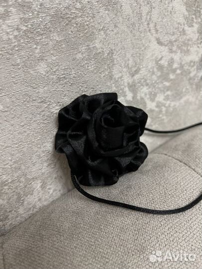 Чокер цветок на шею