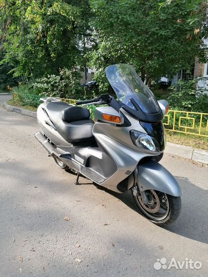 Максискутер Suzuki burgman (skywave) 650