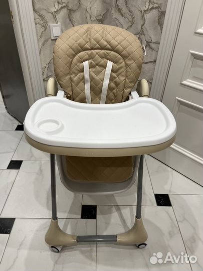 Стульчик для кормления-шезлонг Babyhit