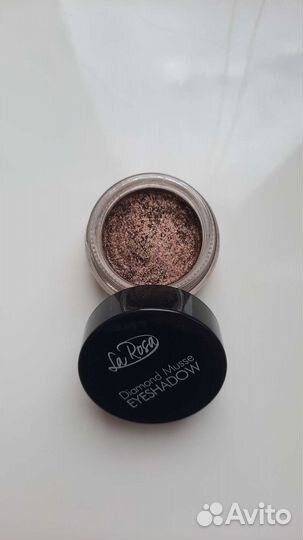 Тени для век