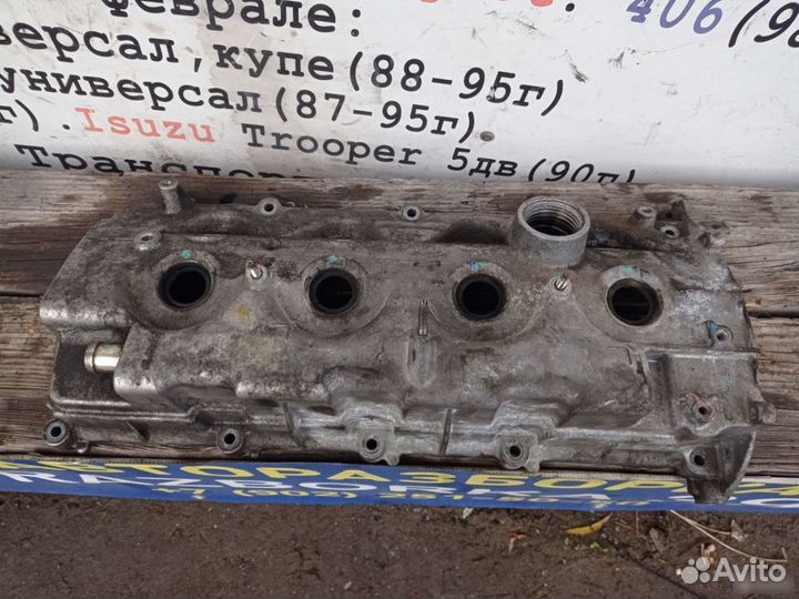 Nissan X-Trail 1 T30 Клапанная крышка 2.2 DCI