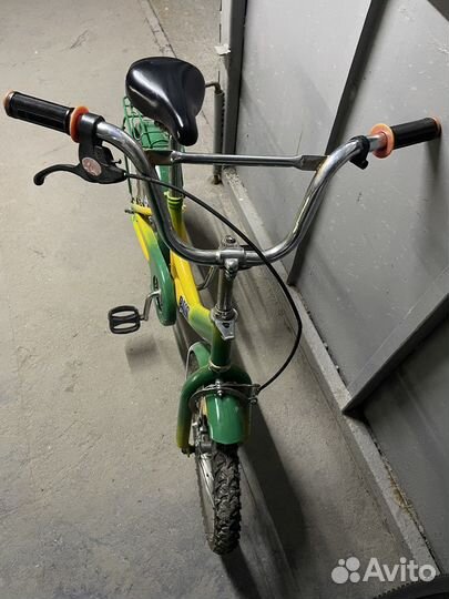 Детский велосипед бу 16