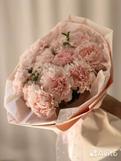 Розы оптом диантусы кустовая роза букет опт