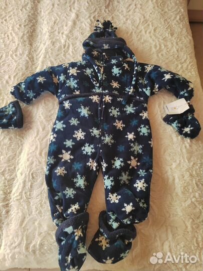 Детский комбинезон новый, куртки и жилет