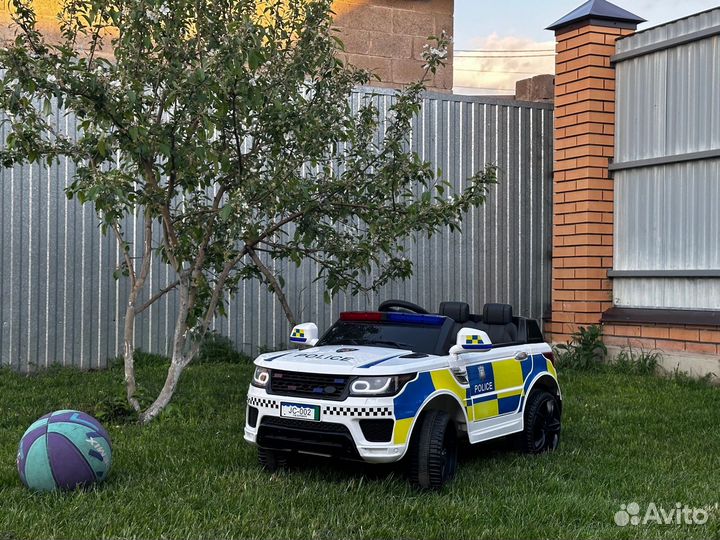 Детский электромобиль Land Rover полицейский