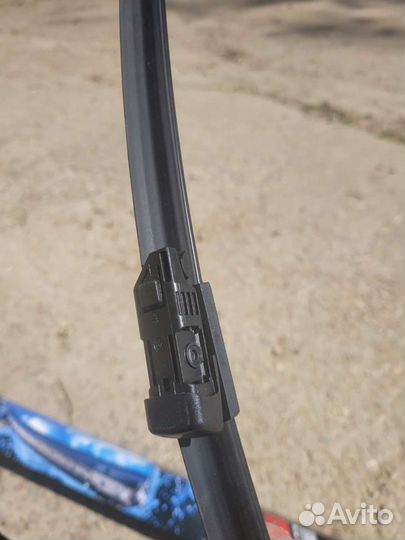 Щётка стеклоочистителя