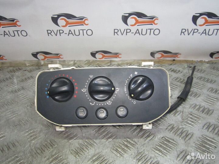 Блок управления отопителем Renault Clio 1998-2008
