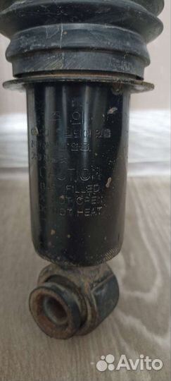 Задние амортизаторы solaris