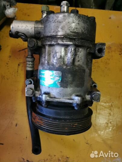 Компрессор кондиционера Saab 9000 1996-1998Г