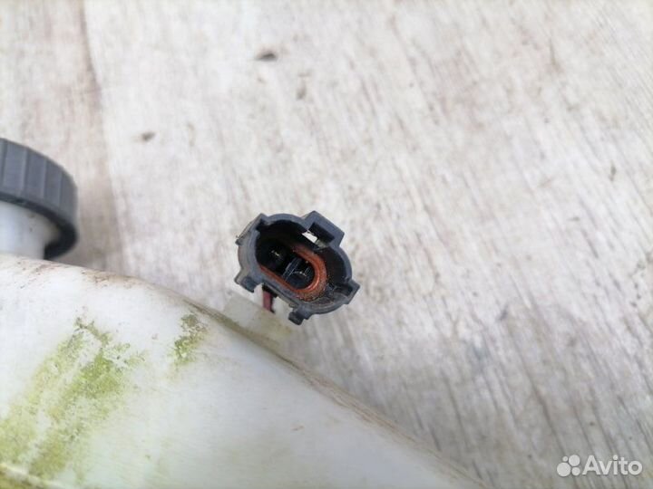 Главный тормозной цилиндр Chevrolet Aveo T250