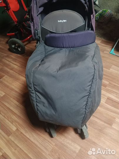 Прогулочная коляска