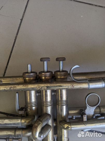 Труба латунная музыкальная