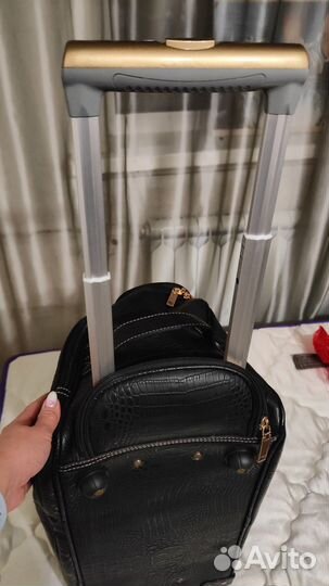 Дорожная сумка на колесах с ручкой İmpreza