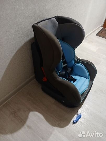 Автомобильное детское кресло от 0 до 18 кг