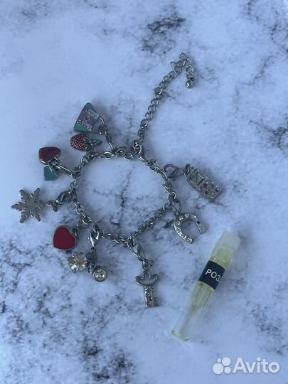 Браслет с шармами