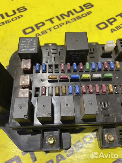 Блок предохранителей салонный Lifan X50