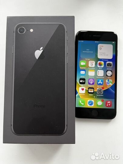 Телефон iPhone 8 64 gb
