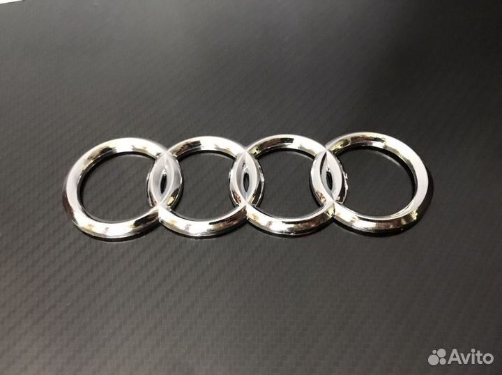 Эмблема на багажник Audi хром пластик