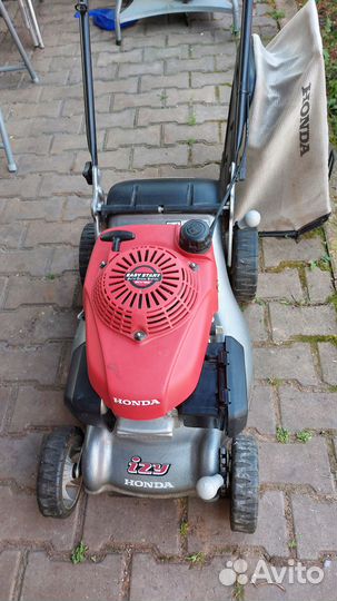 Газонокосилка бензиновая самоходная