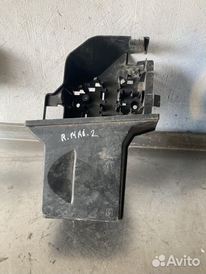 Корпус блока предохранителей renault master 2