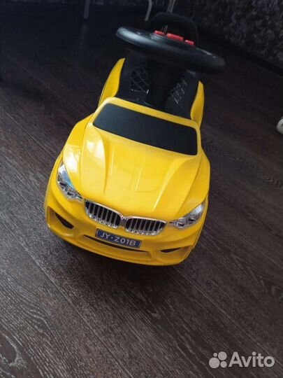 Машинка-каталка