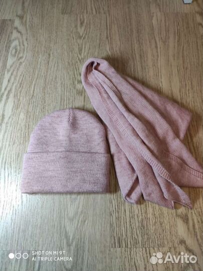 Комплект Perfebelle (шапка, косынка) новый