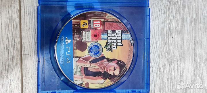 Диск GTA 5 для ps4 pro. В хорошем состоянии