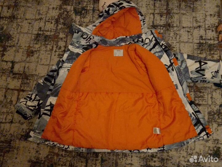 Куртка зимняя для мальчика 146 в хорошем состоянии