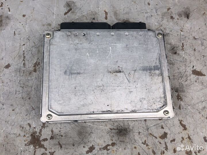 Блок управления двигателем Audi a4 B6 ауди а4 б6