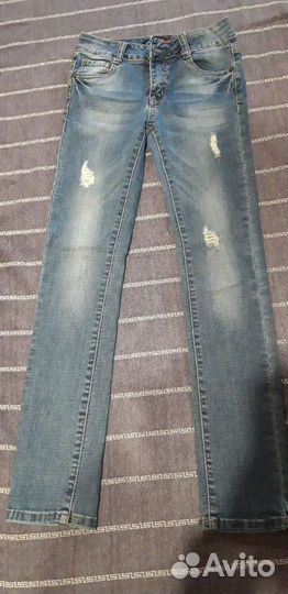 Джинсы