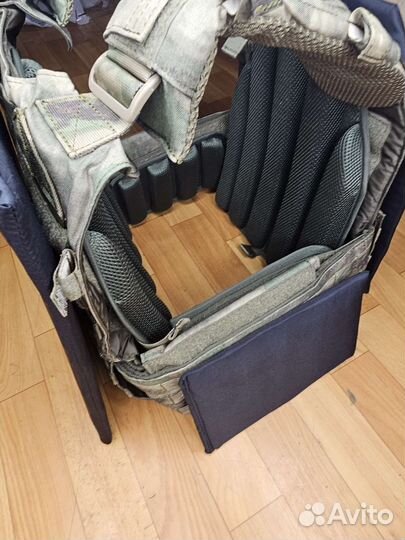 Бронежилет плитник с капами и пакетами