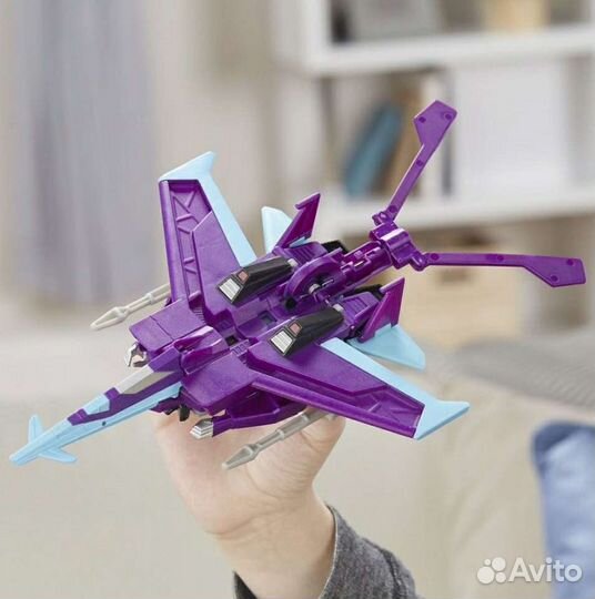 Робот трансформер transformers hasbro