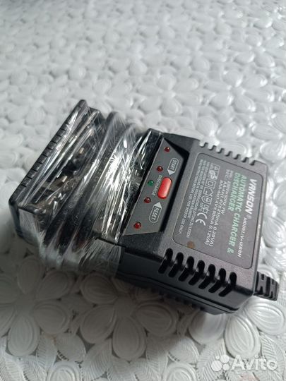 Зарядное устройство для Ni-Mh/Ni-Cd аккумуляторов