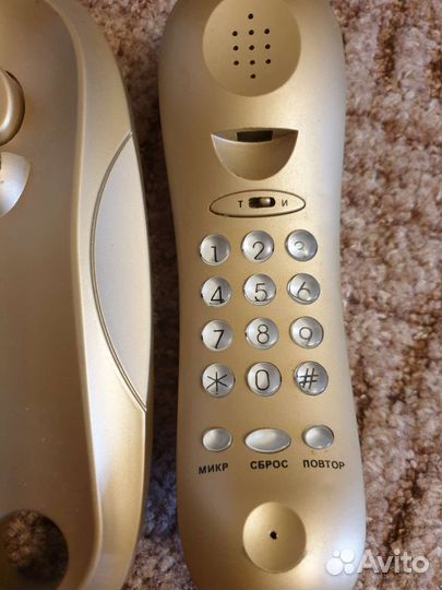 Стационарный телефон кнопочный