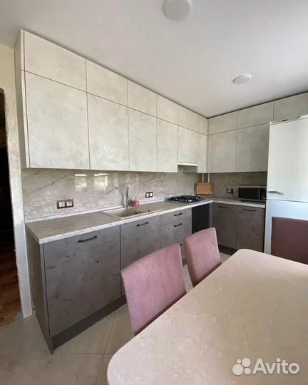 Кухонный гарнитур без ручек мок 0834789