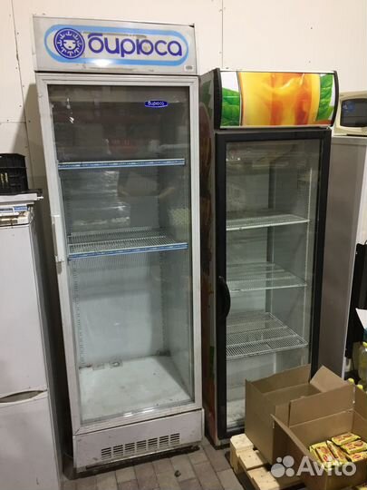 Витринные холодильники бу