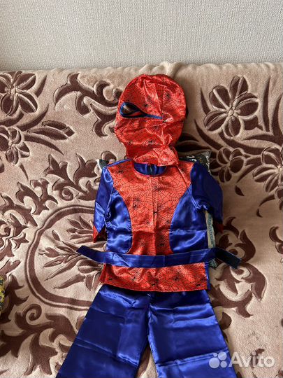 Костюм человек паук