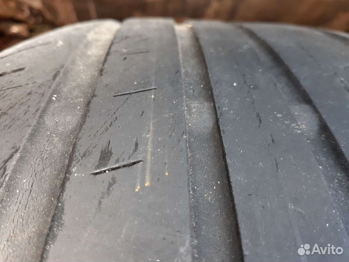 Yokohama BluEarth AE50 235/55 R18