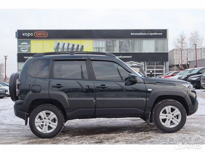 ВАЗ Niva Travel 1.7 МТ, 2023, 17 000 км