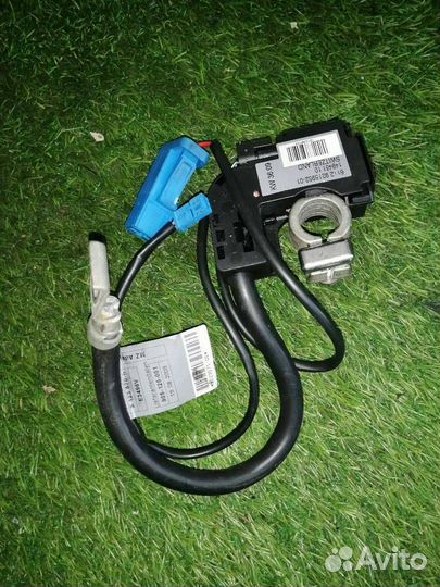 Клемма аккумулятора минус BMW 3 61129123571