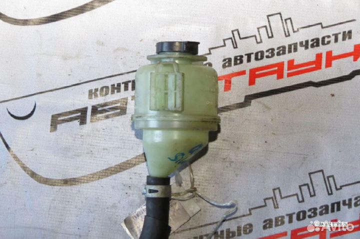 Бачок гур nissan mazda AD familia VAN wingroad. vh