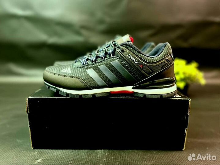 Кроссовки Adidas Terrex lux