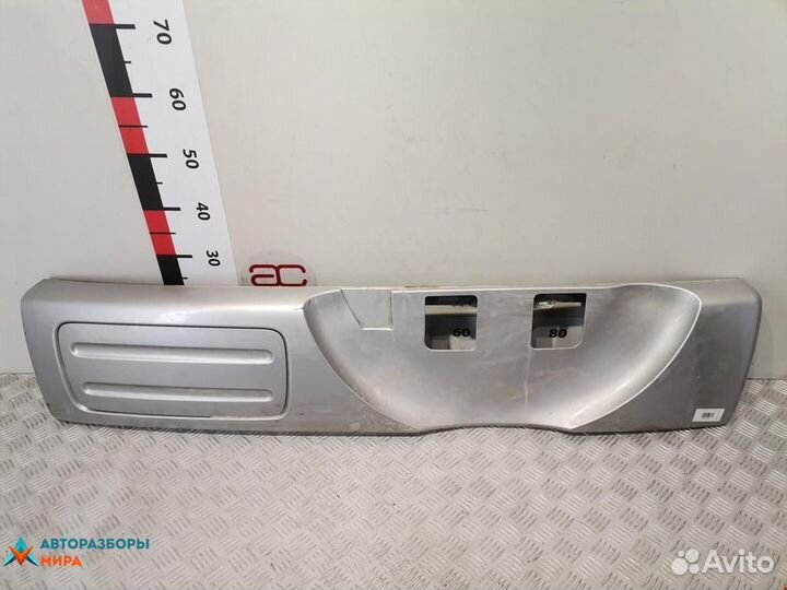 Накладка декоративная Honda CR-V 2 рест. 2006